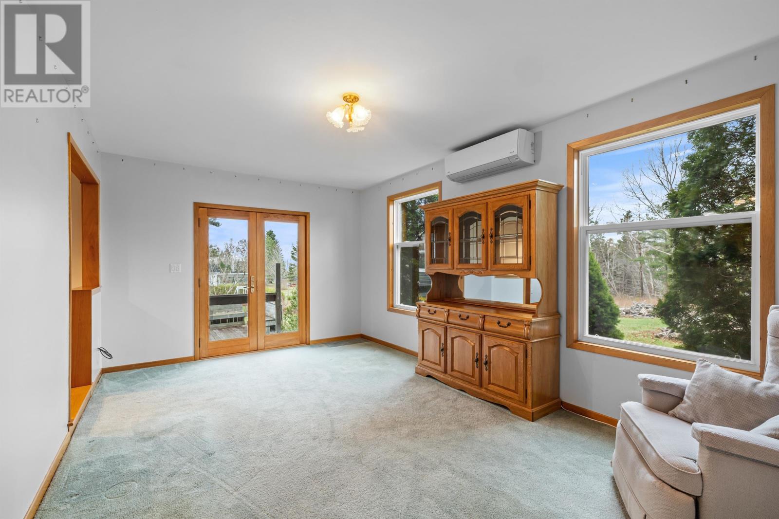 2454 West River - 9