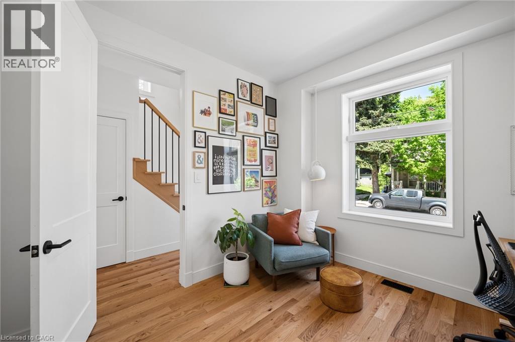 77 BINGEMAN Street - 8