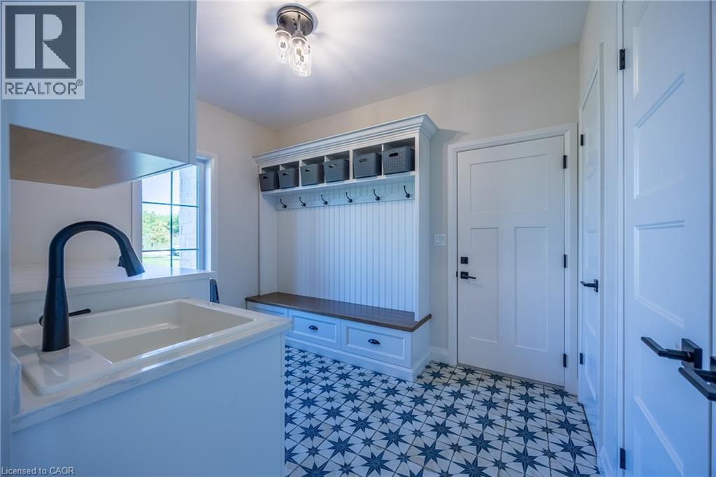 691 VILLA NOVA Road - 10