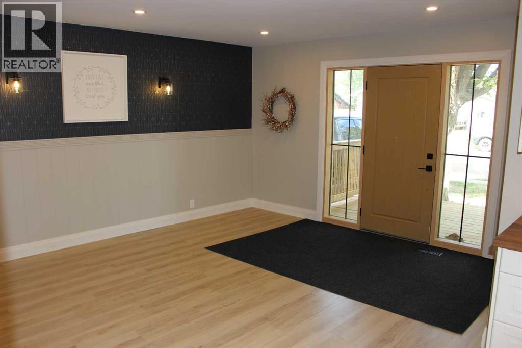 120 5 Street - photo 3