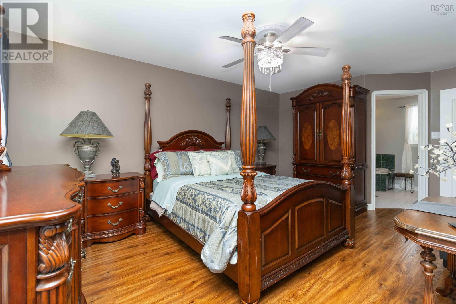 378 Kingswood Drive - 21