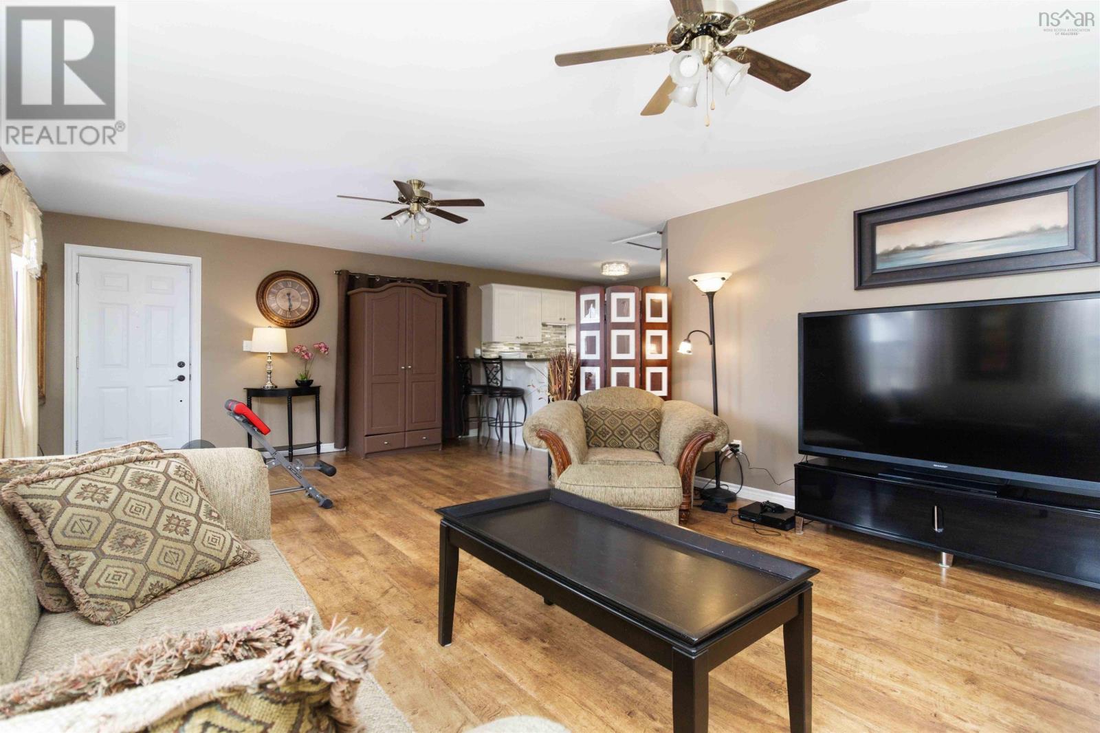 378 Kingswood Drive - 32