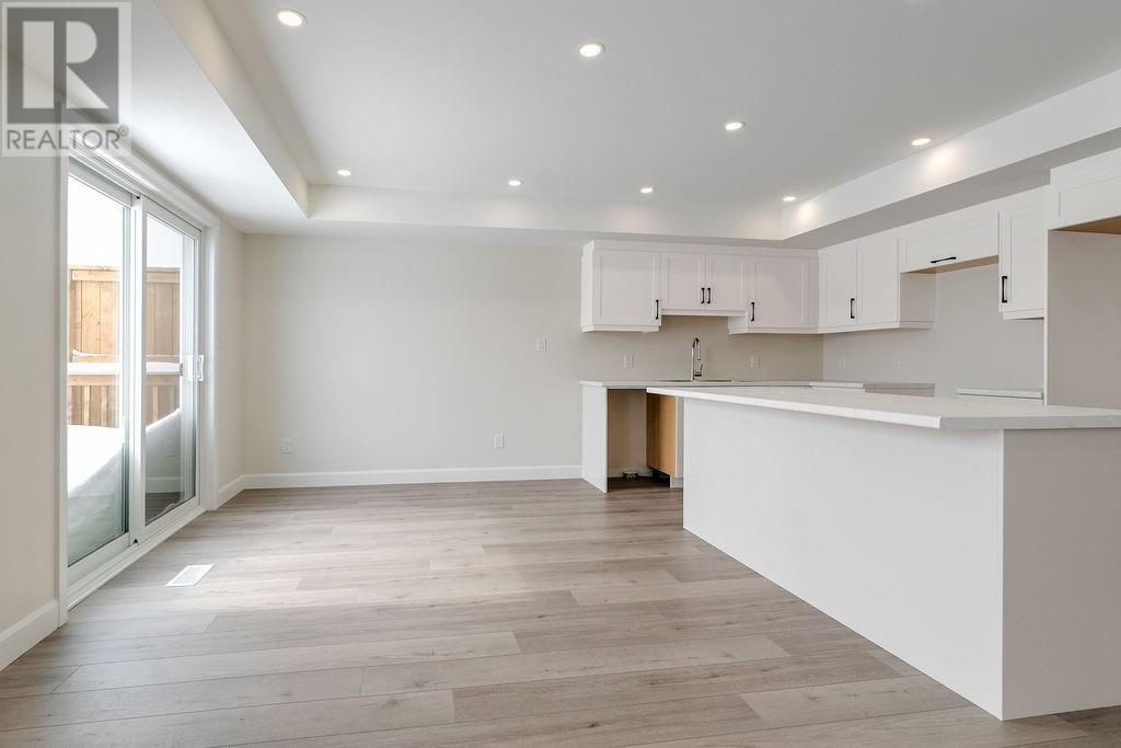 2951 Ruby Street - 10