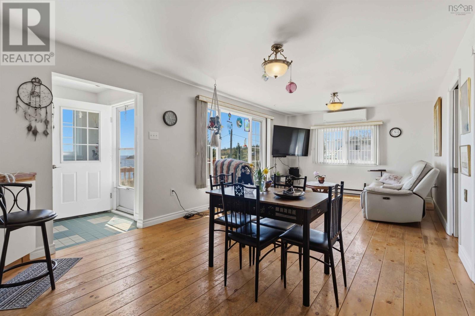 286 Beaver Harbour Road - 16