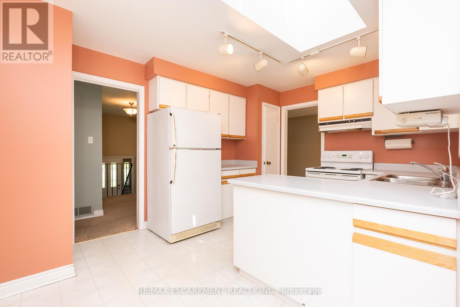 2198 DEVON ROAD - 16