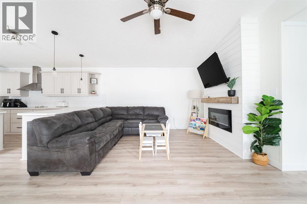 280 Caouette Crescent - 4