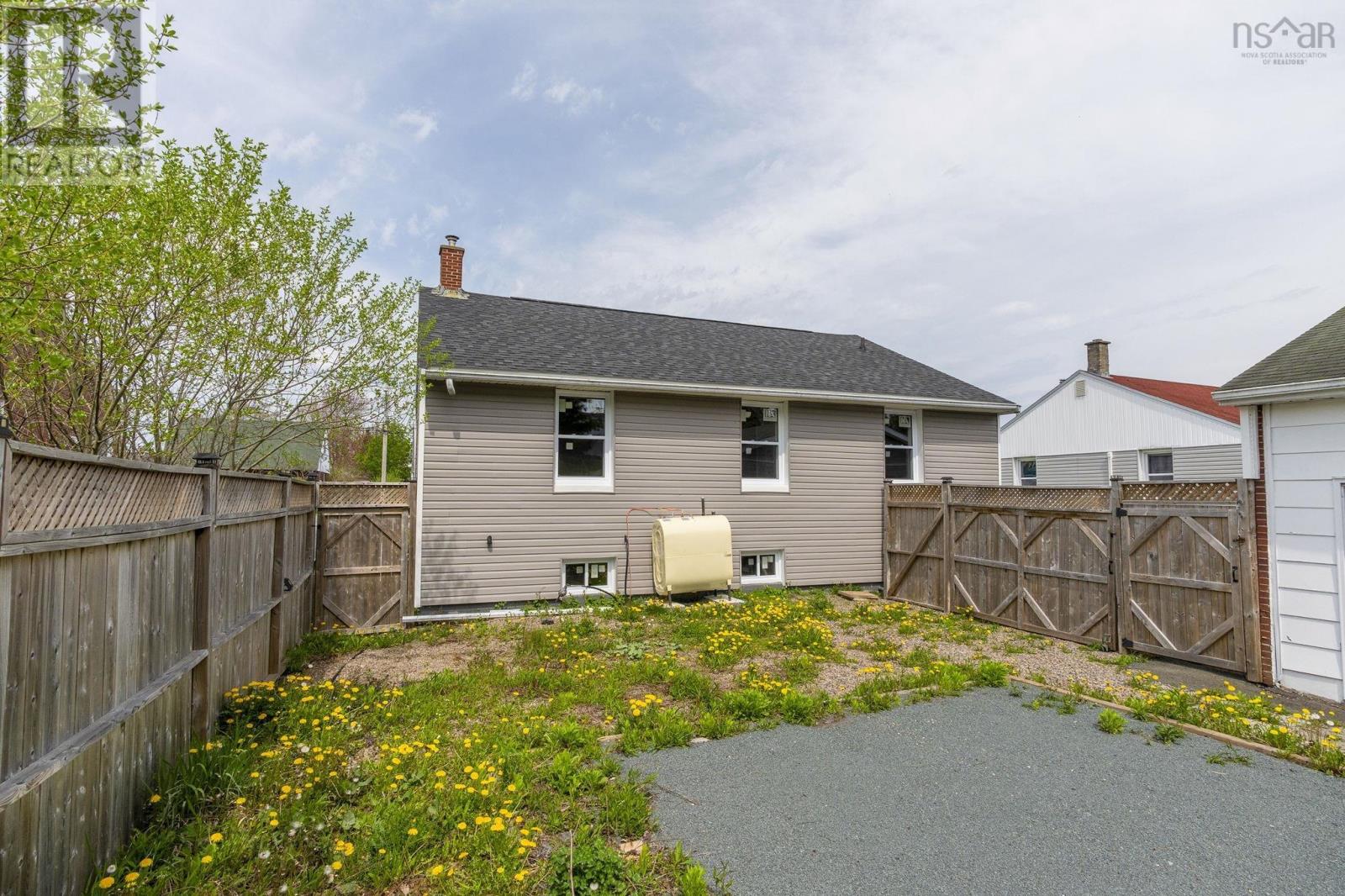5 Birchfield Crescent - 30