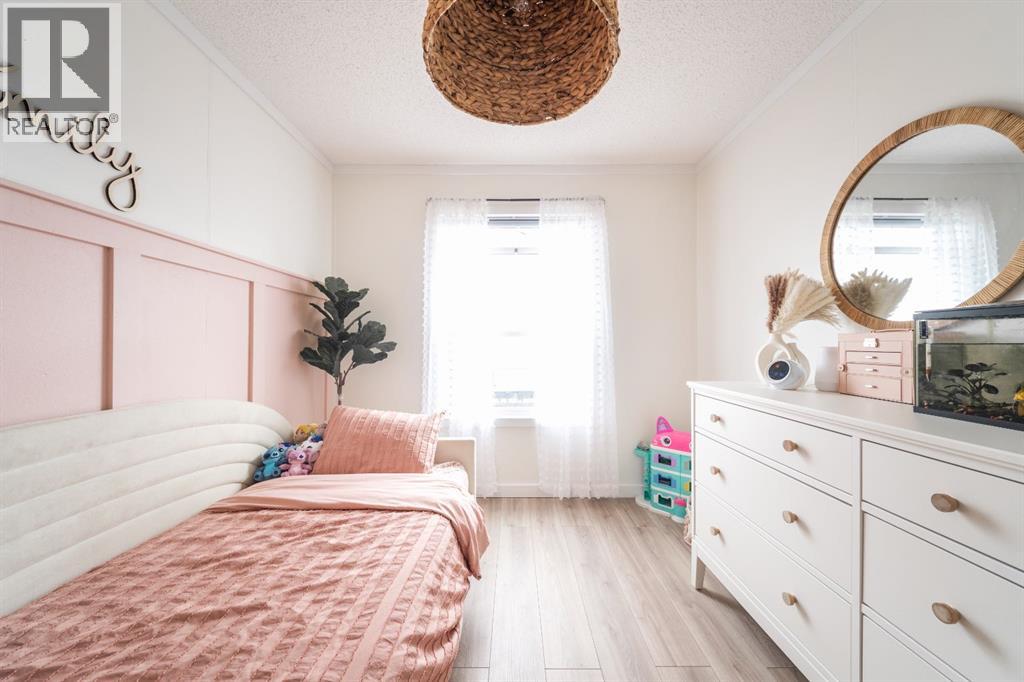 280 Caouette Crescent - 31