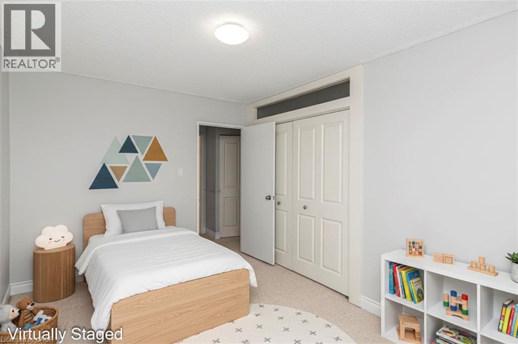 #4 457 WOODVIEW Road - 20