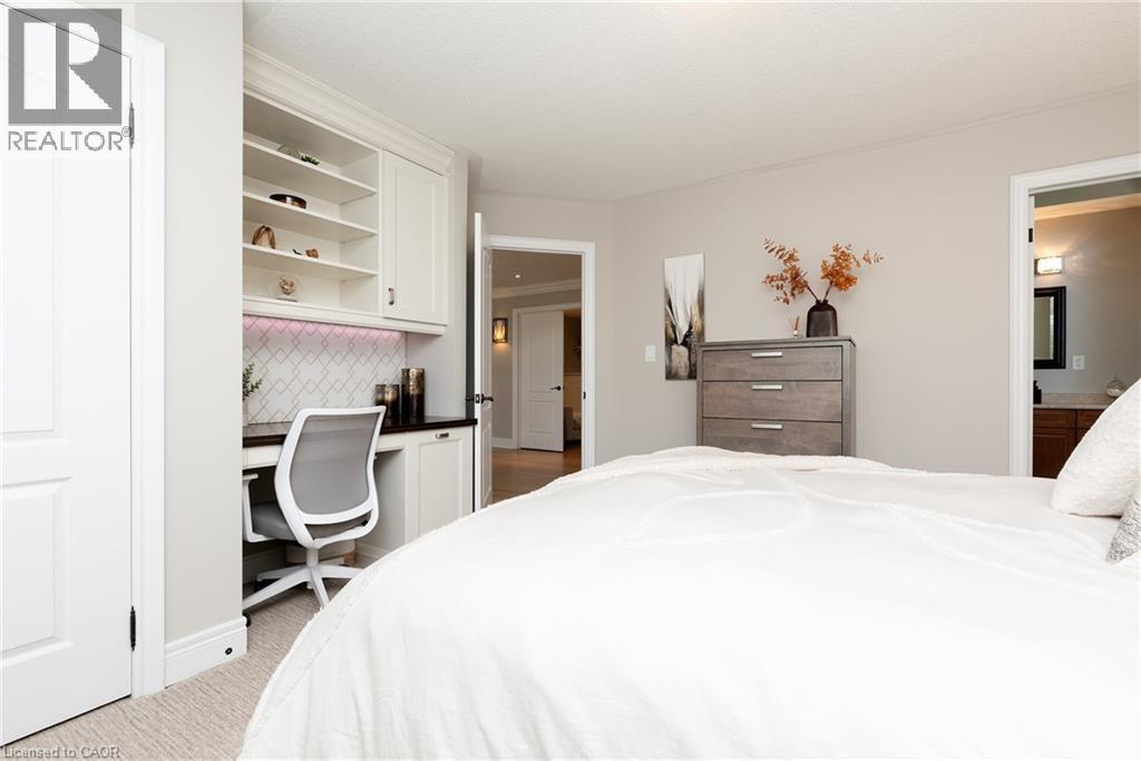 3122 SADDLEWORTH Crescent - 27