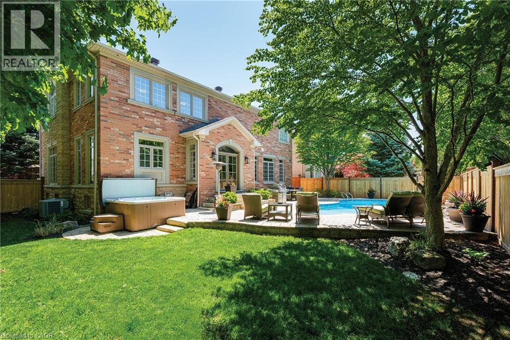 3122 SADDLEWORTH Crescent - 45