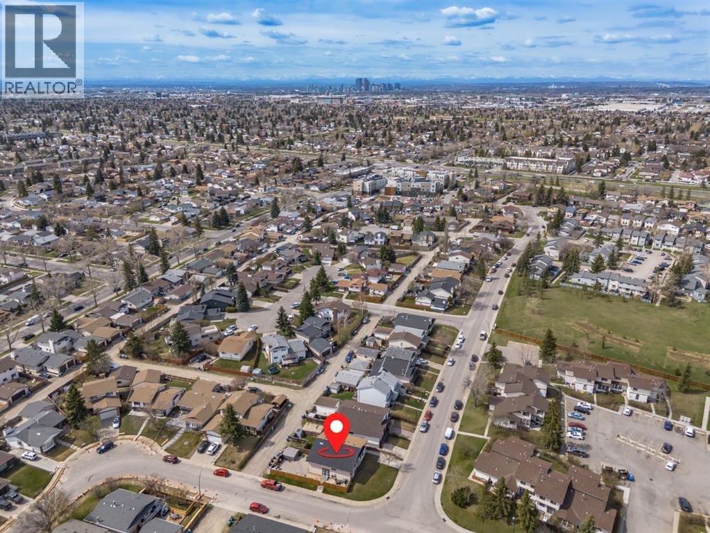 1 Templemont Road NE - 44