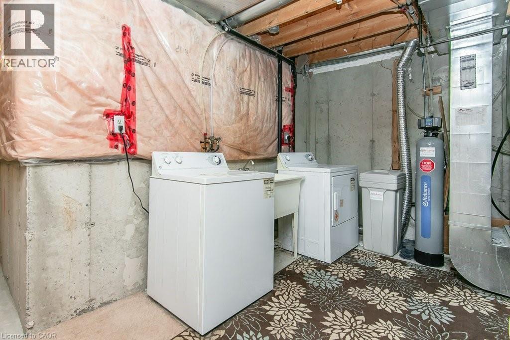 71 FOXGLOVE Crescent - 38