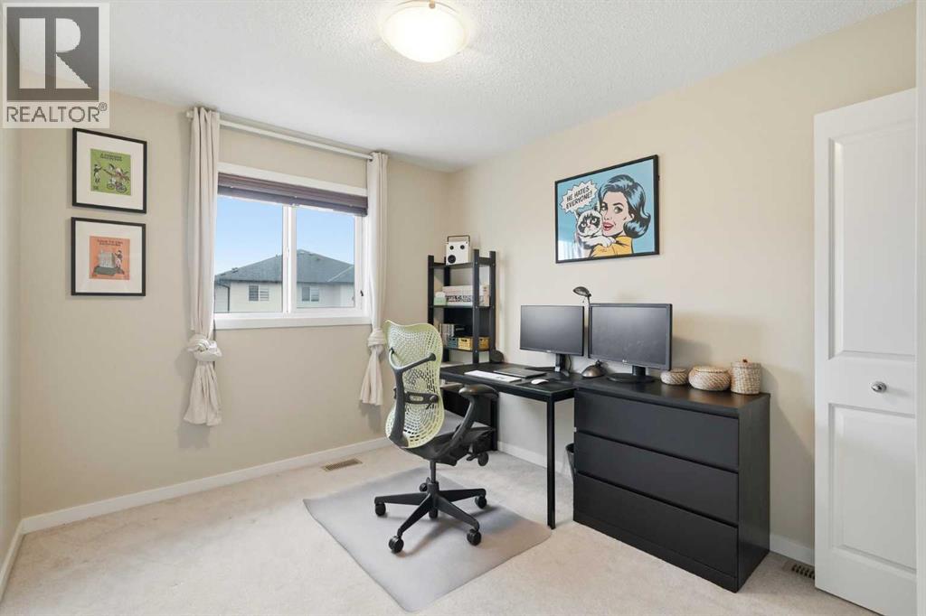 425 Carringvue Avenue NW - 21