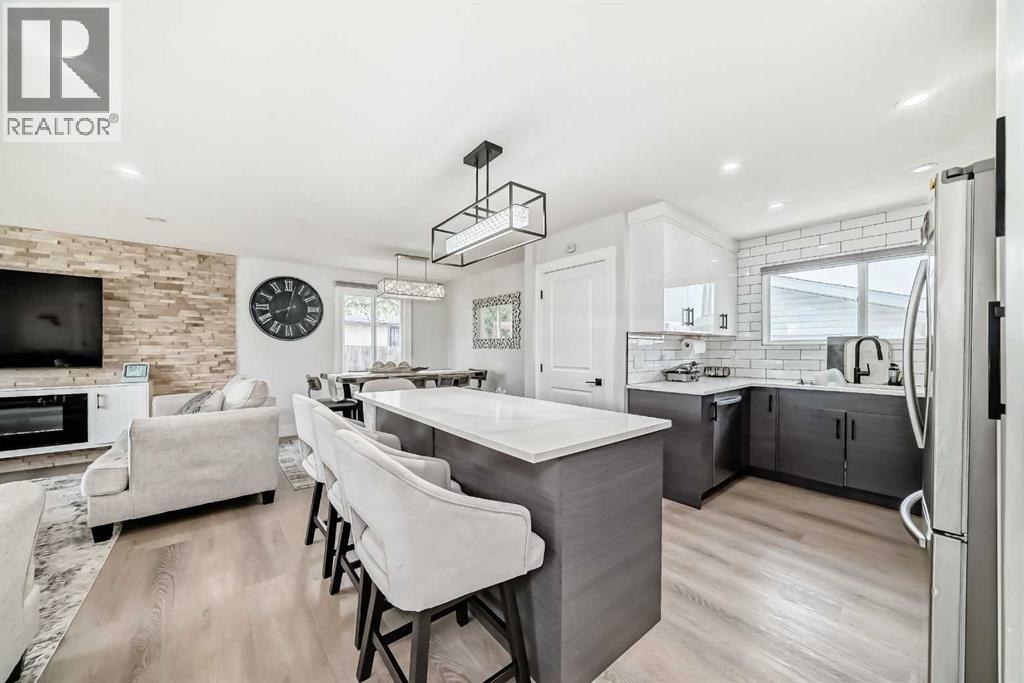 12 Rundleson Way NE - 7