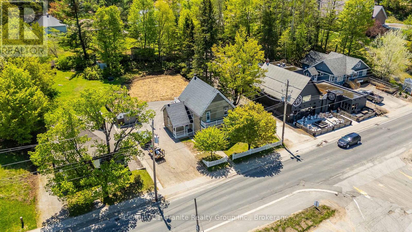 134 HIGHLAND STREET - 42