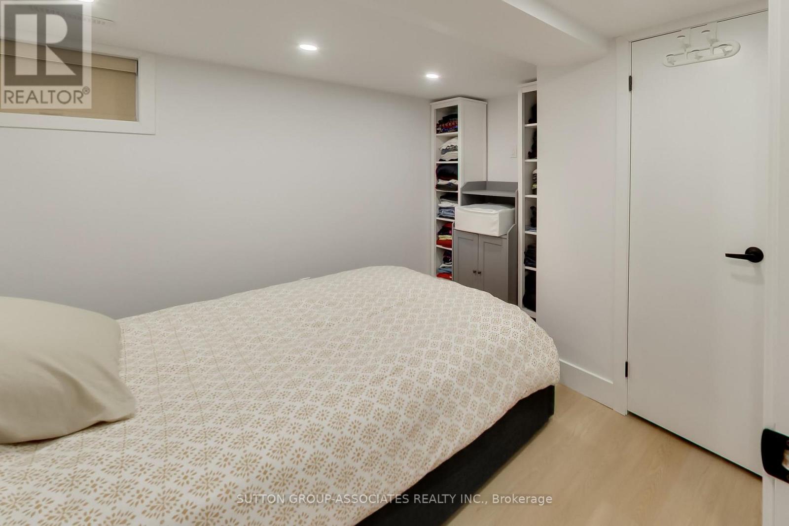 238 LAUDER AVENUE - 42