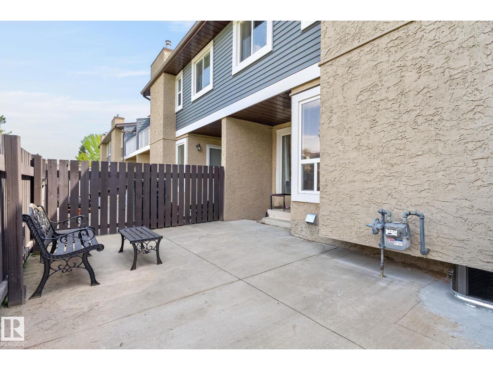 #53 7604 29 AV NW - 38