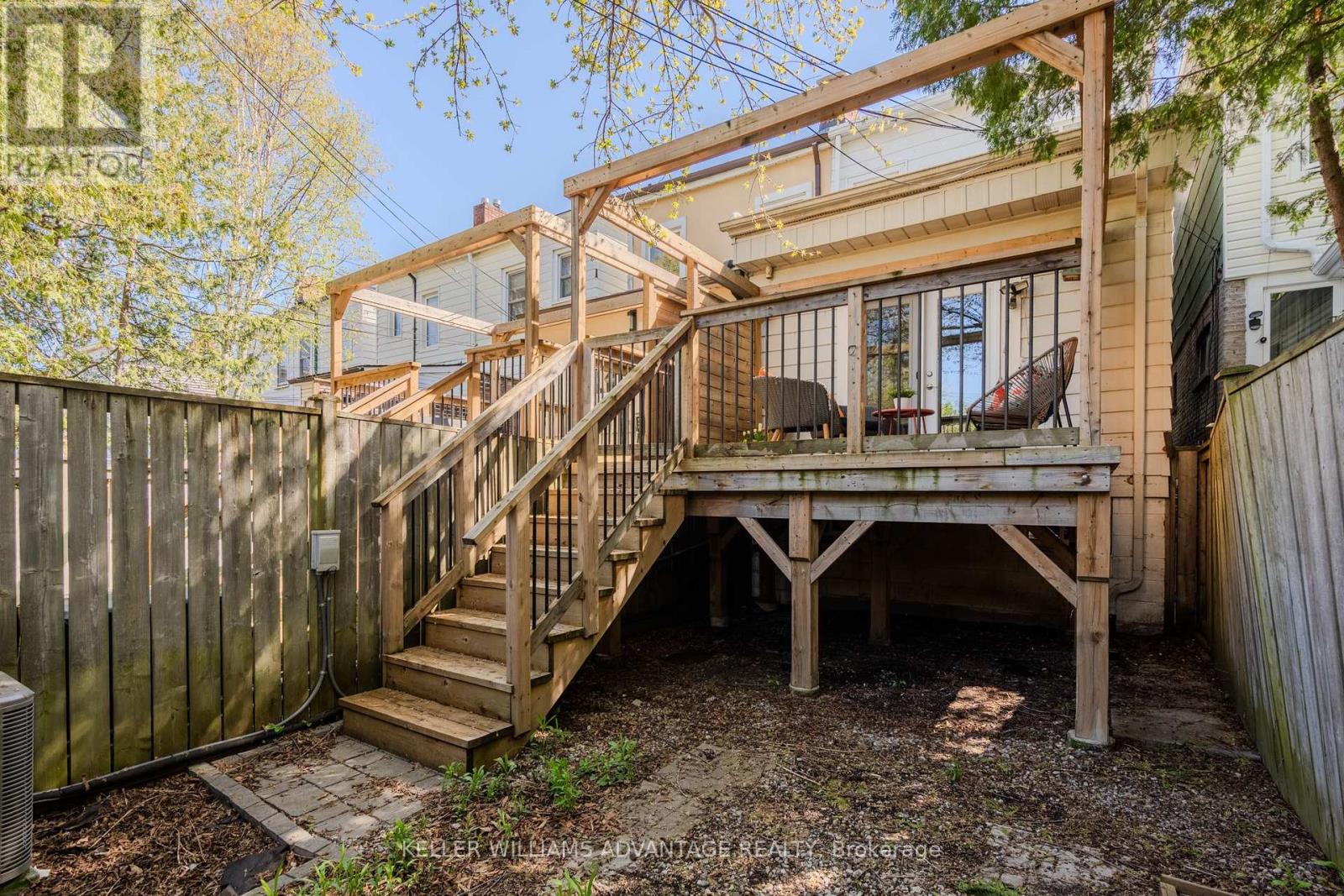 182 PICKERING STREET - 30