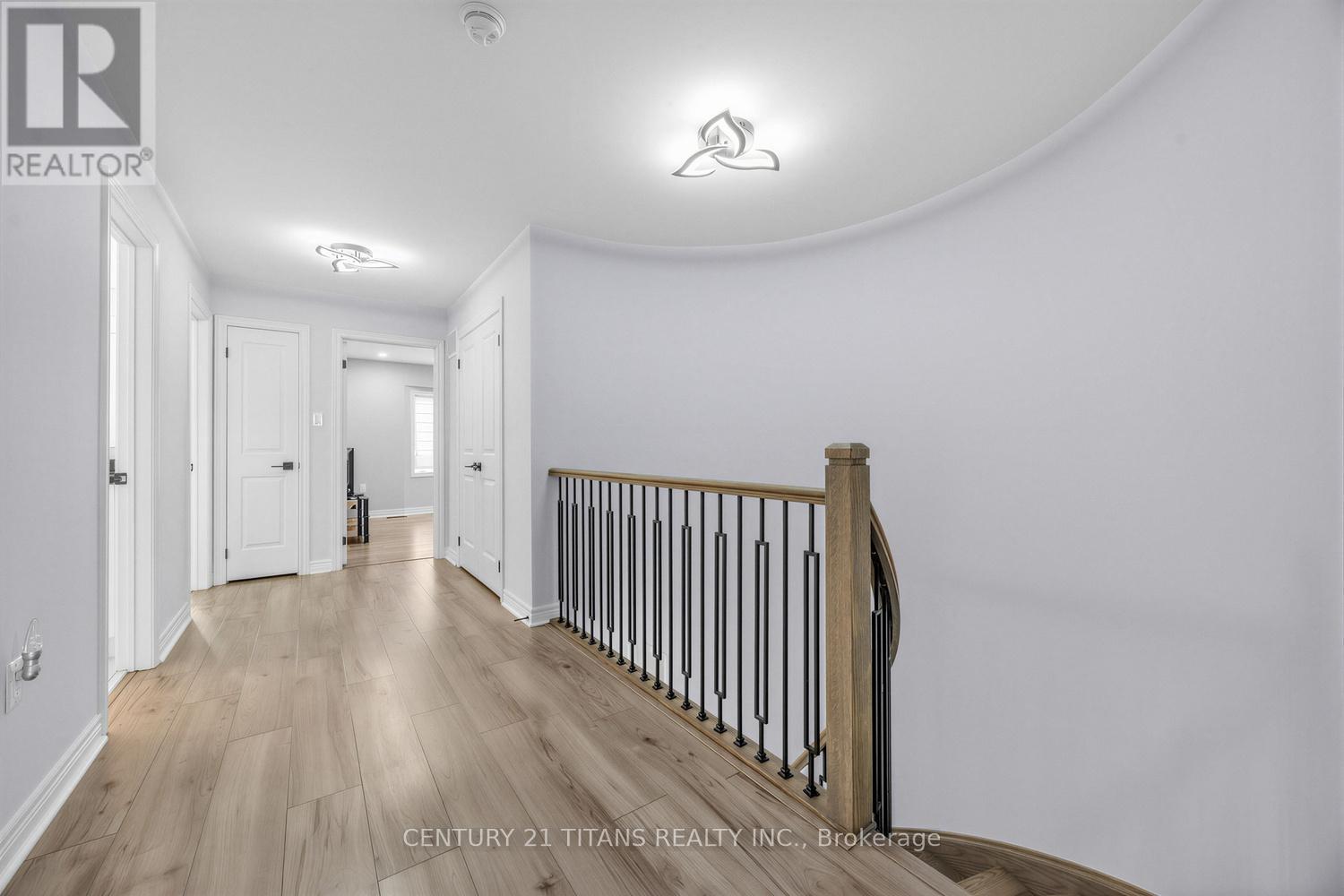719 AUDLEY ROAD S - 18