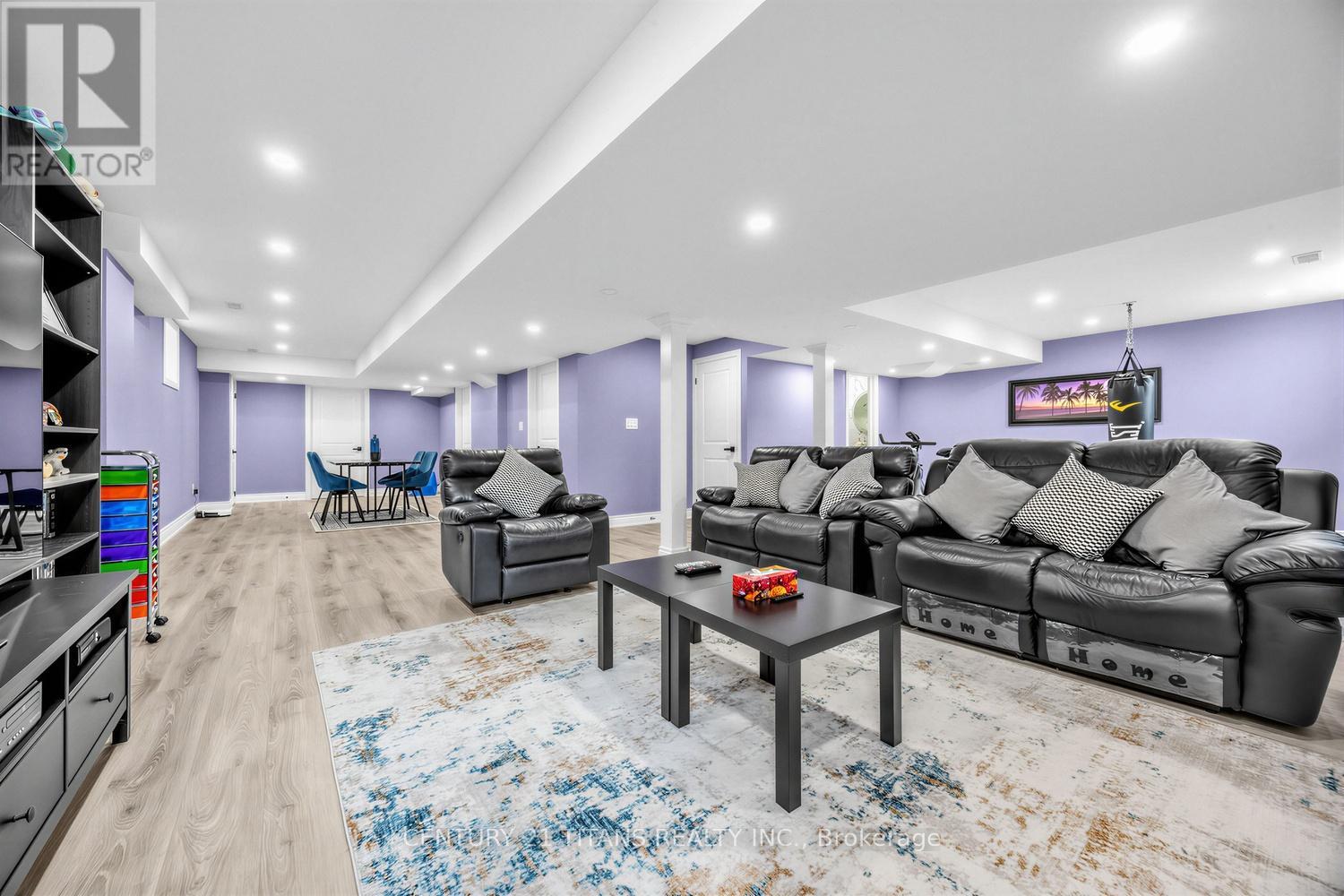 719 AUDLEY ROAD S - 28