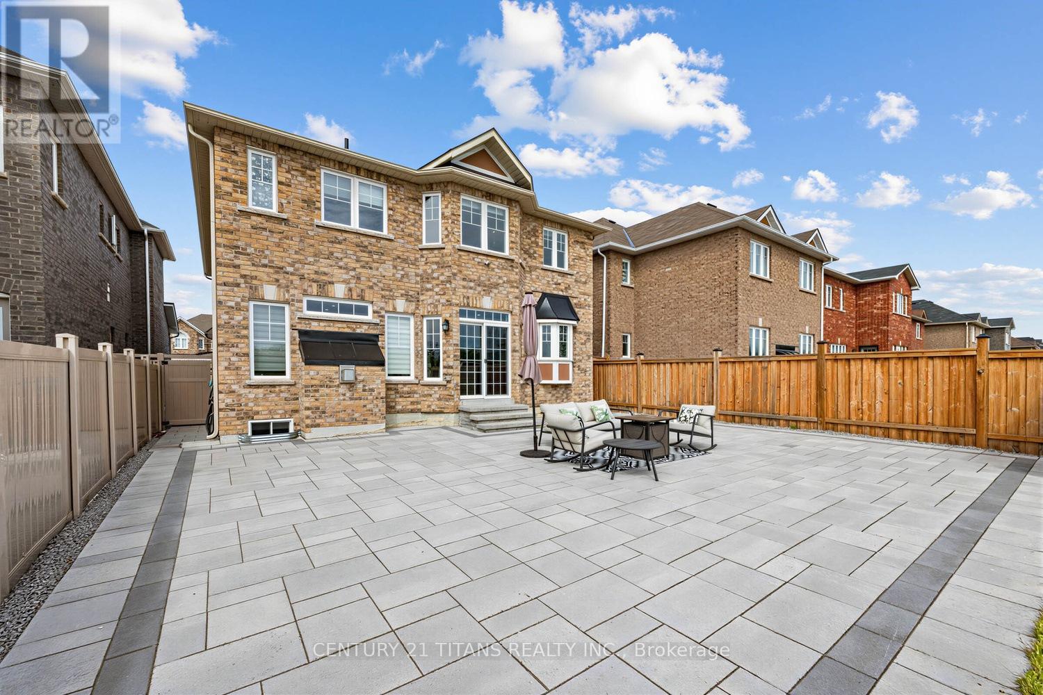 719 AUDLEY ROAD S - 35