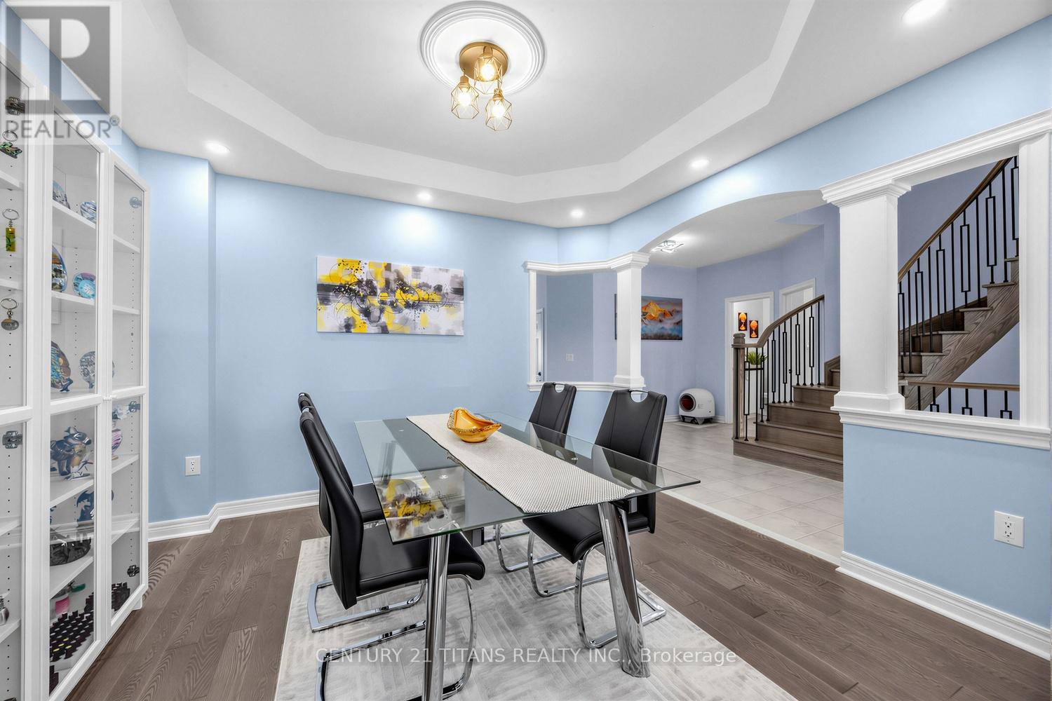 719 AUDLEY ROAD S - 6