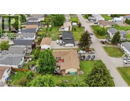 157-163 Cariboo Road, Kelowna, BC V1V2E4 Photo 6