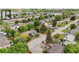157-163 Cariboo Road, Kelowna, BC V1V2E4 Photo 13