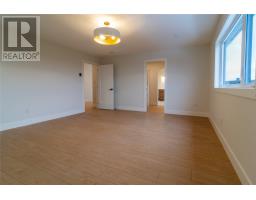 216 Cheeseman Drive thumbnail 10