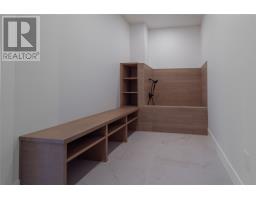 216 Cheeseman Drive thumbnail 6
