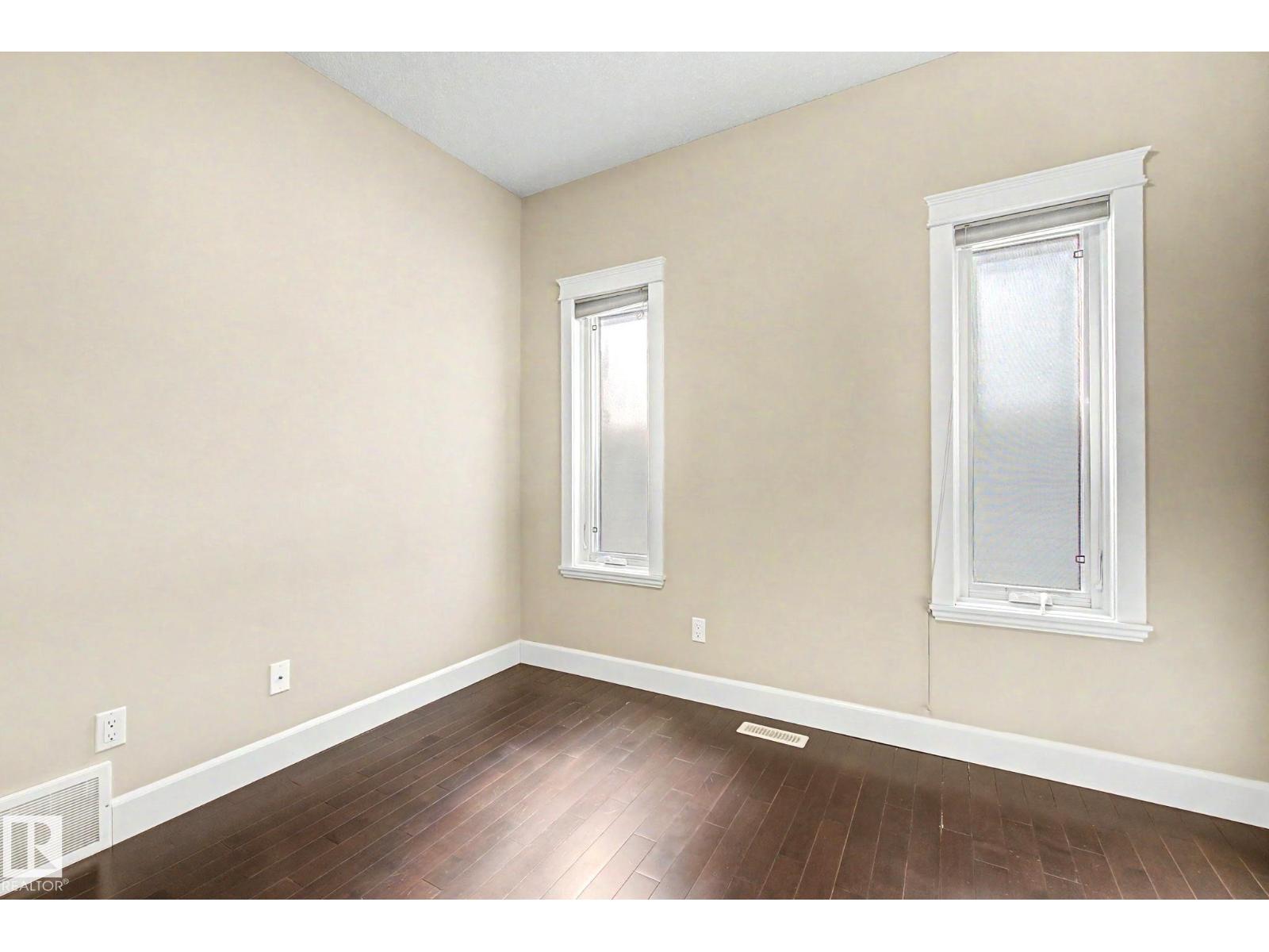 1932 67 ST SW - 21