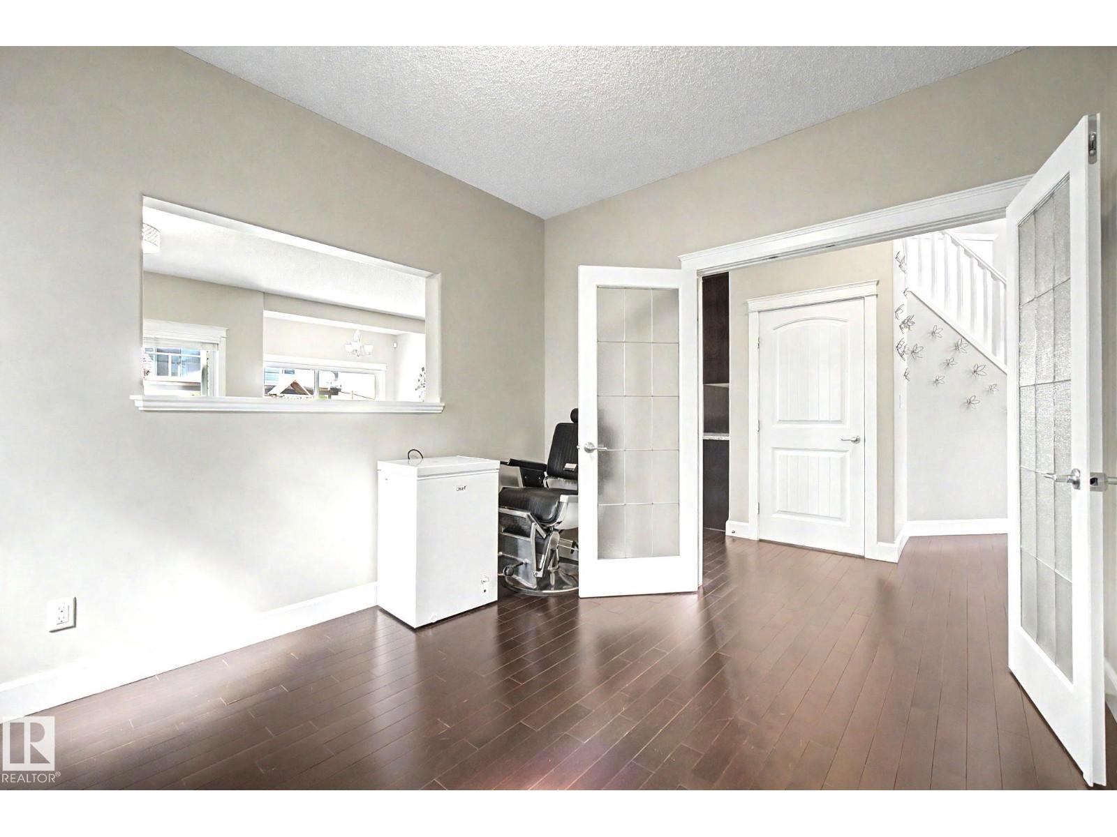 1932 67 ST SW - 22