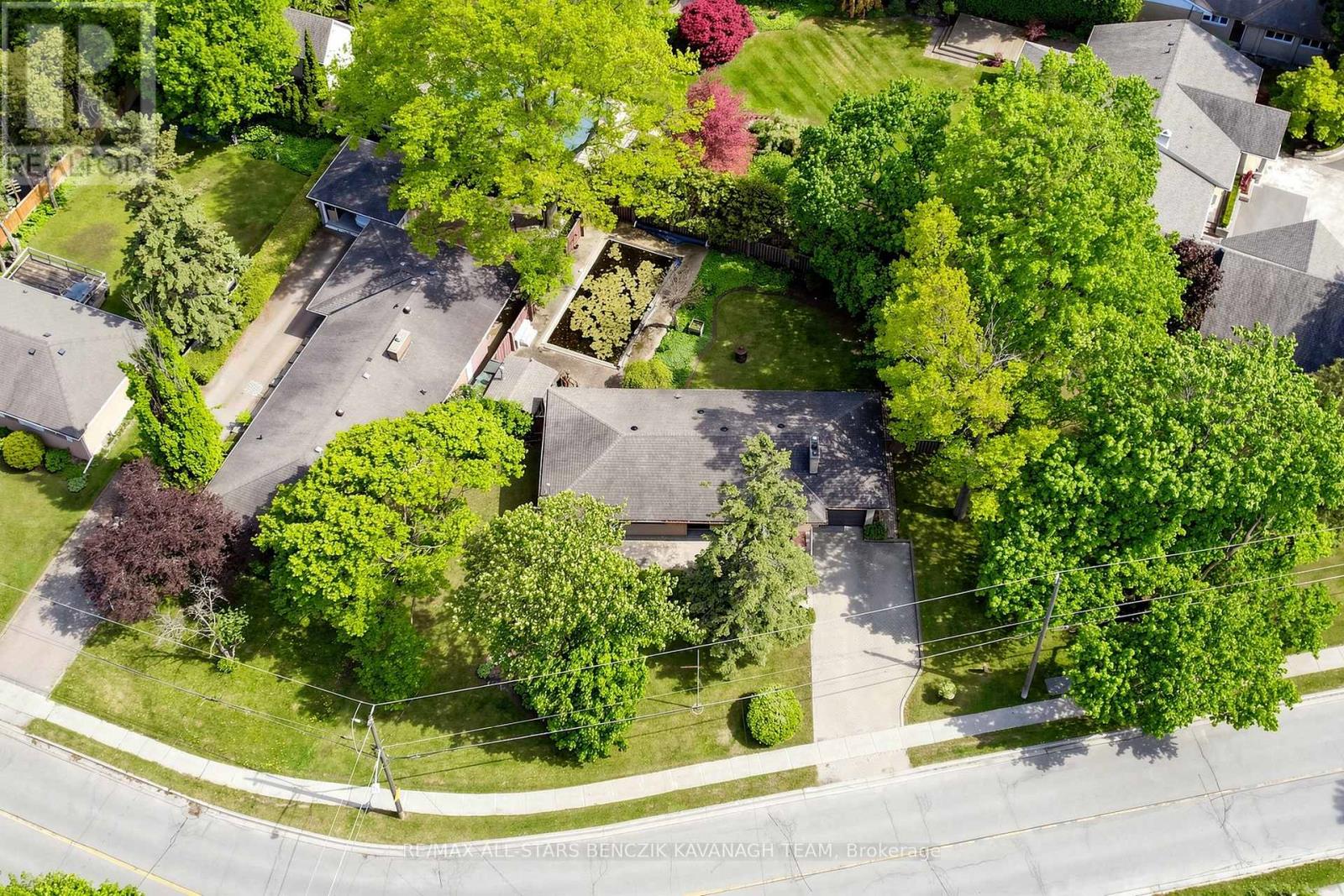21 RAMONA BOULEVARD - 26
