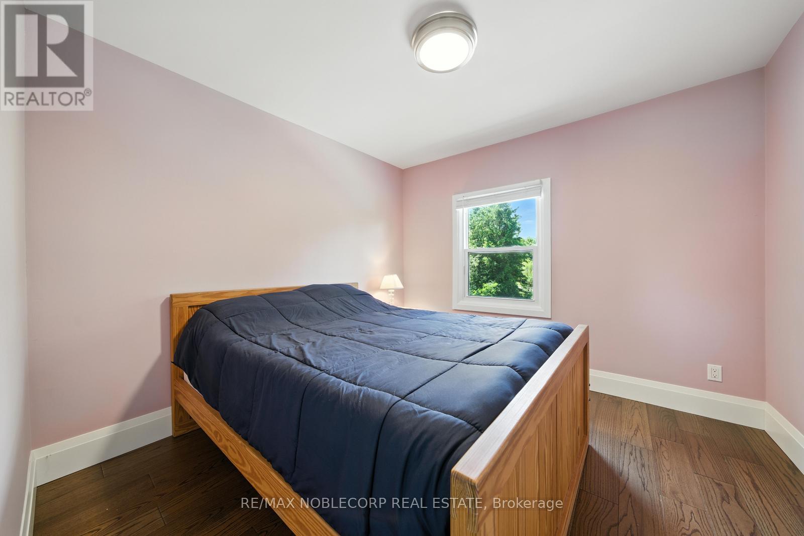 2037 15TH SIDE ROAD - 35