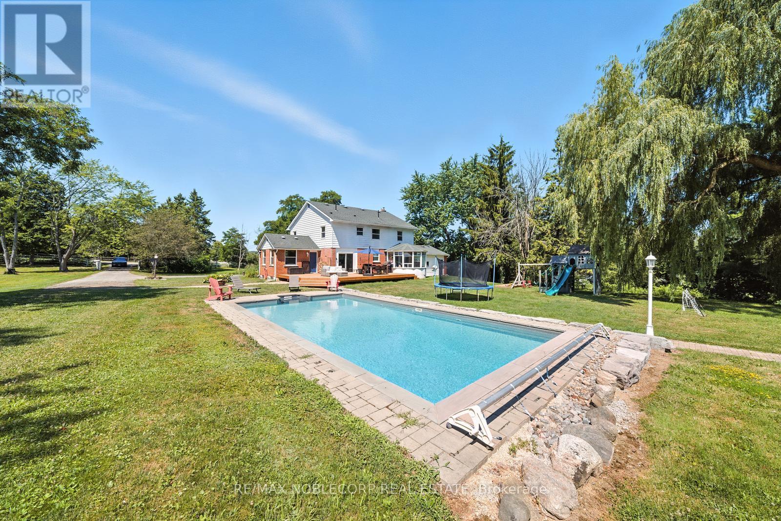 2037 15TH SIDE ROAD - 41