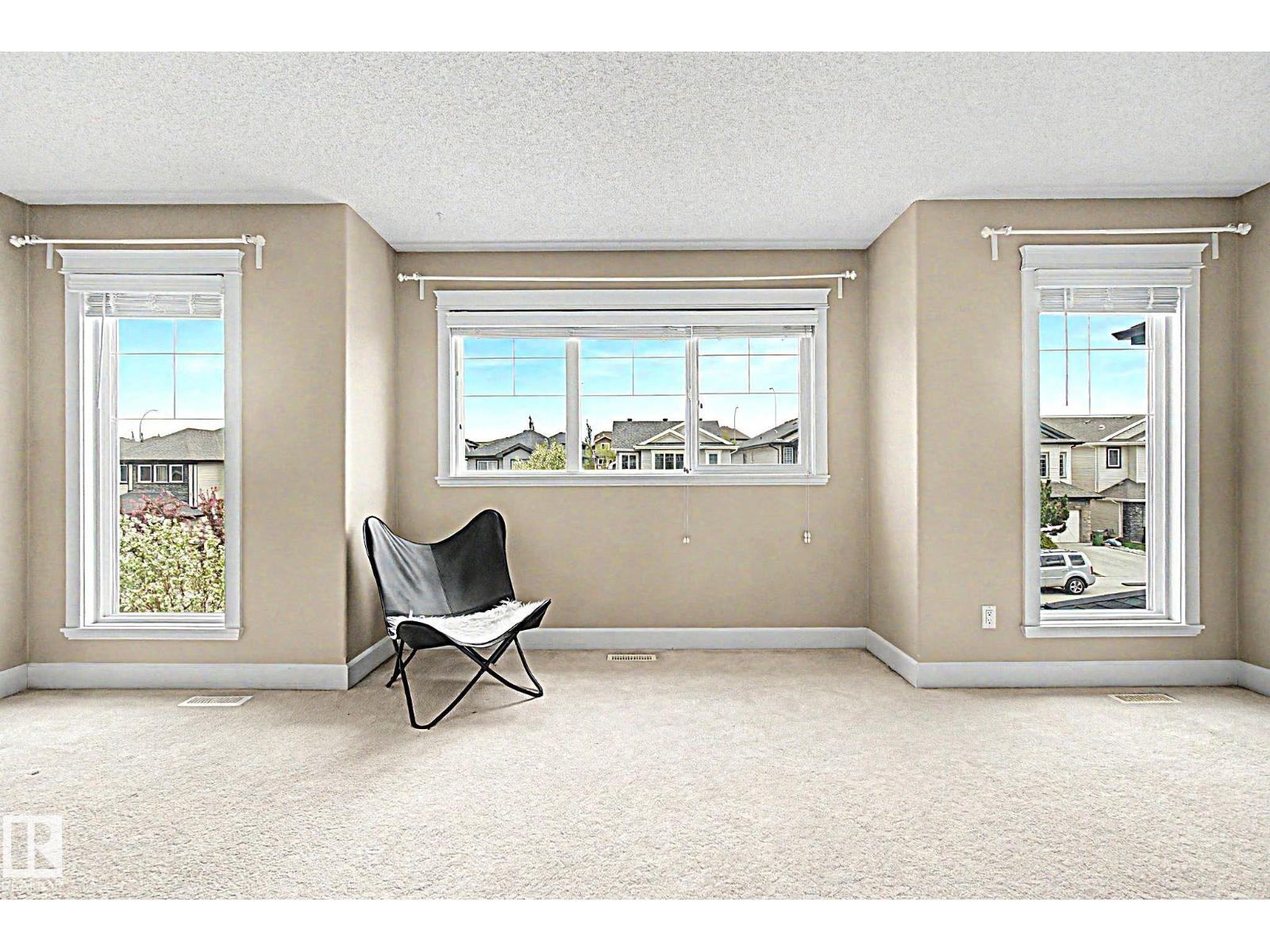 1932 67 ST SW - 29