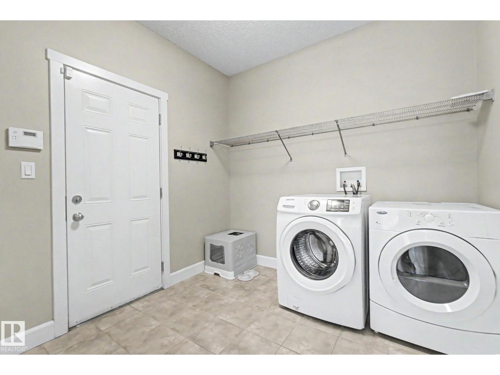 1932 67 ST SW - 24