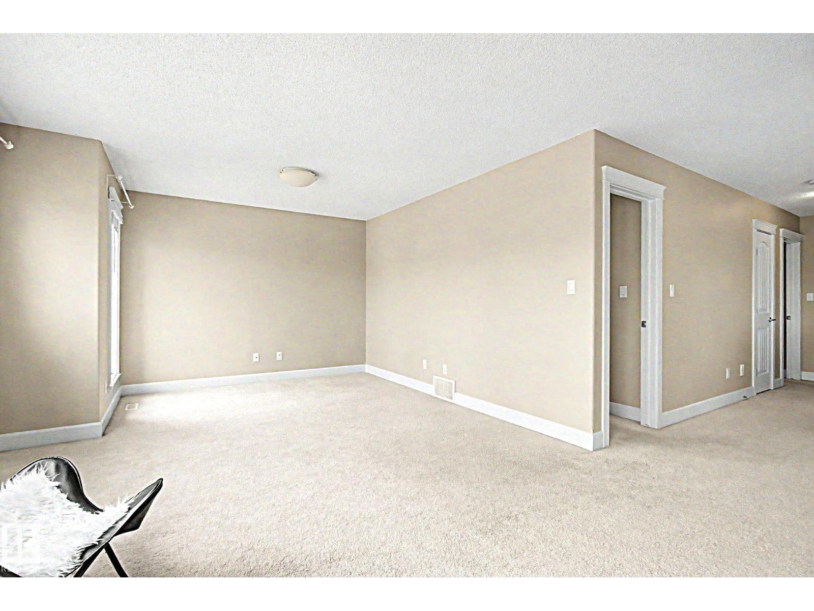 1932 67 ST SW - 31