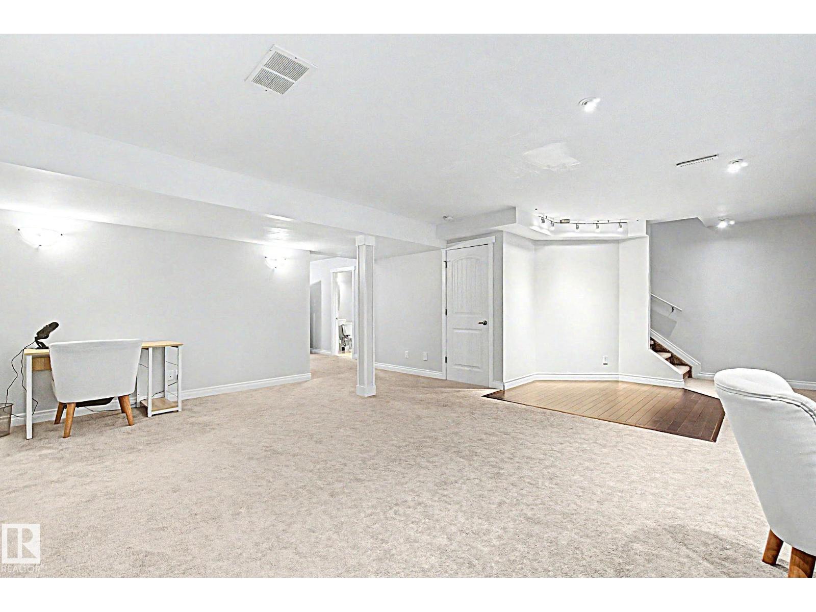 1932 67 ST SW - 49