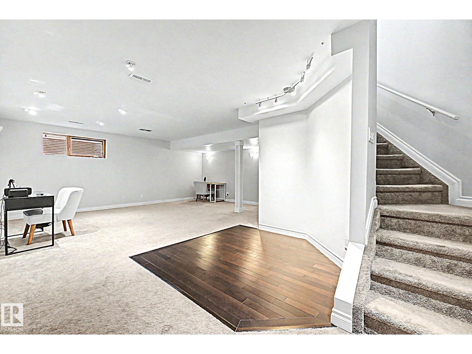 1932 67 ST SW - 46
