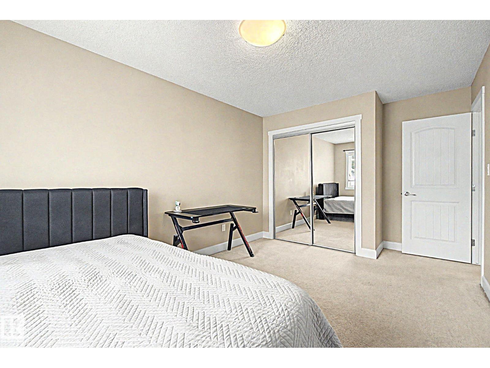 1932 67 ST SW - 38