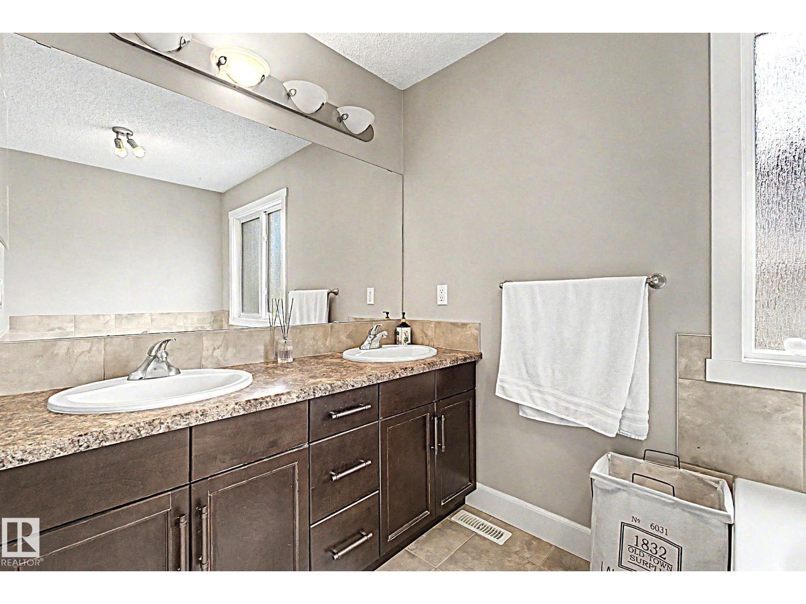 1932 67 ST SW - 43