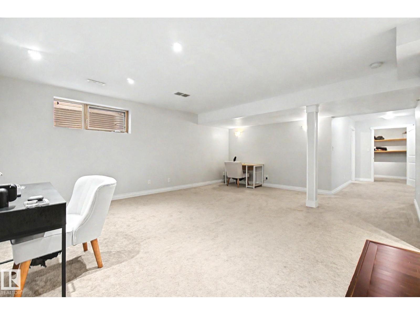 1932 67 ST SW - 48