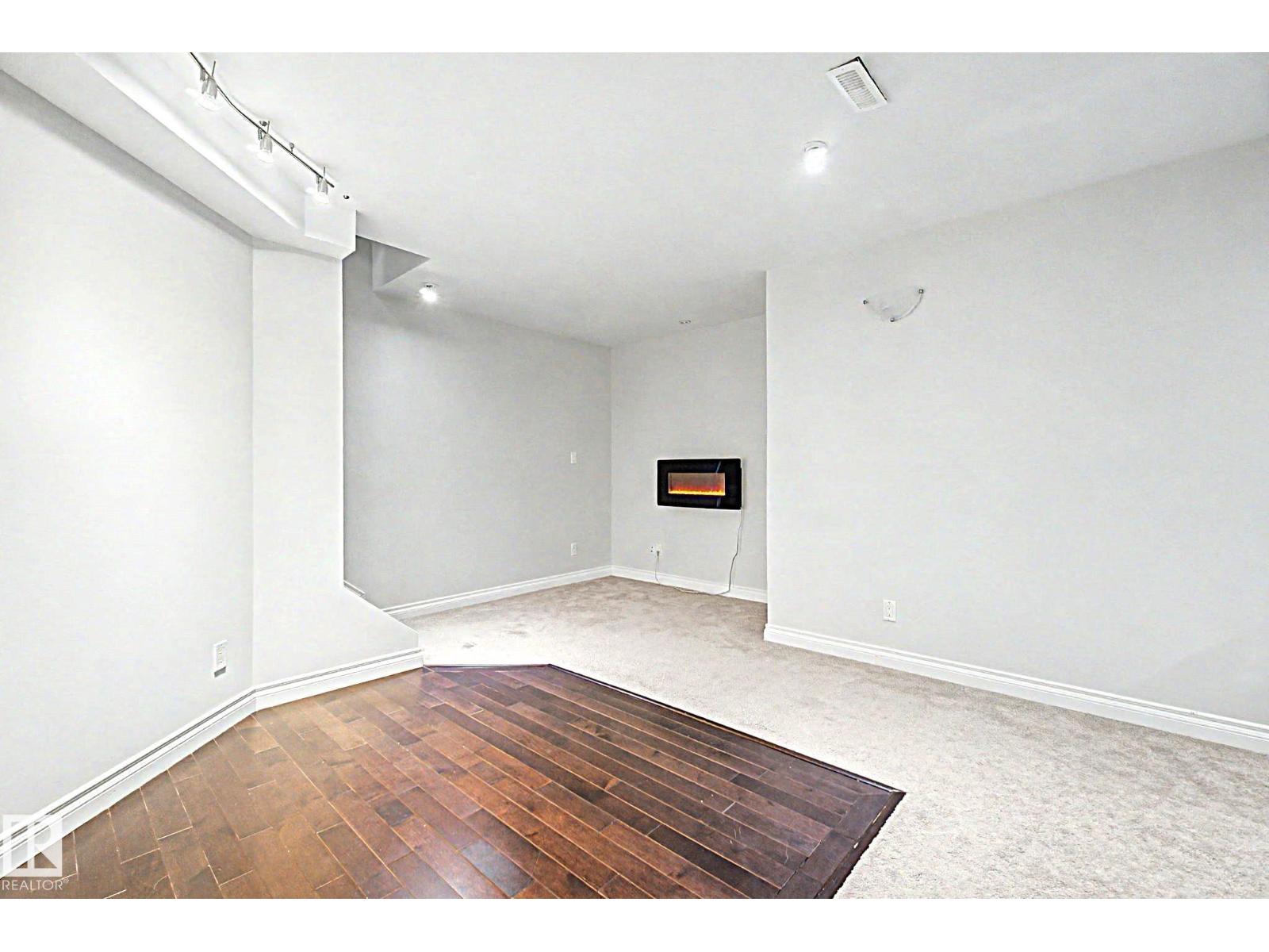 1932 67 ST SW - 47