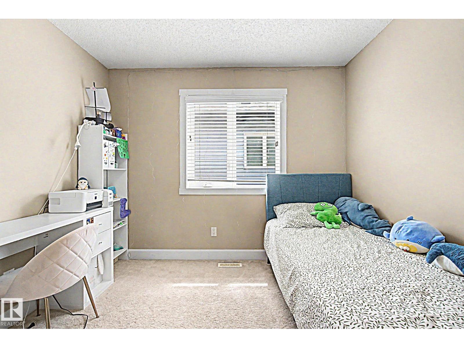 1932 67 ST SW - 33