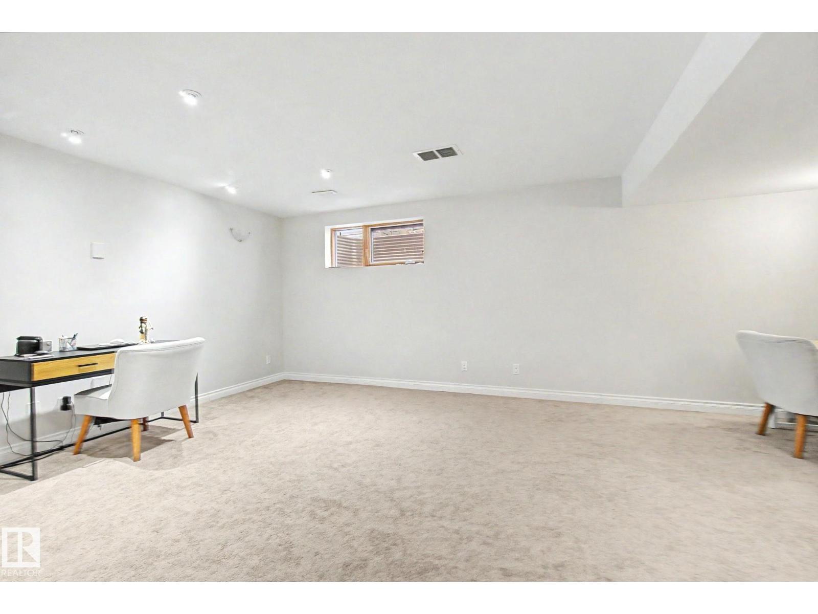 1932 67 ST SW - 51