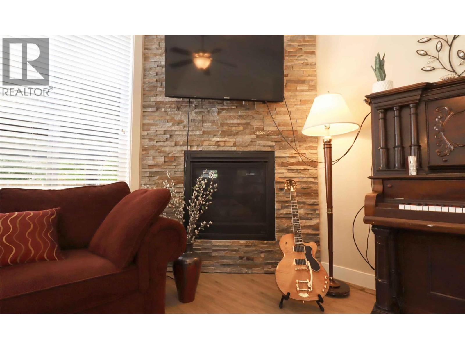 3297 Bank Road - 33