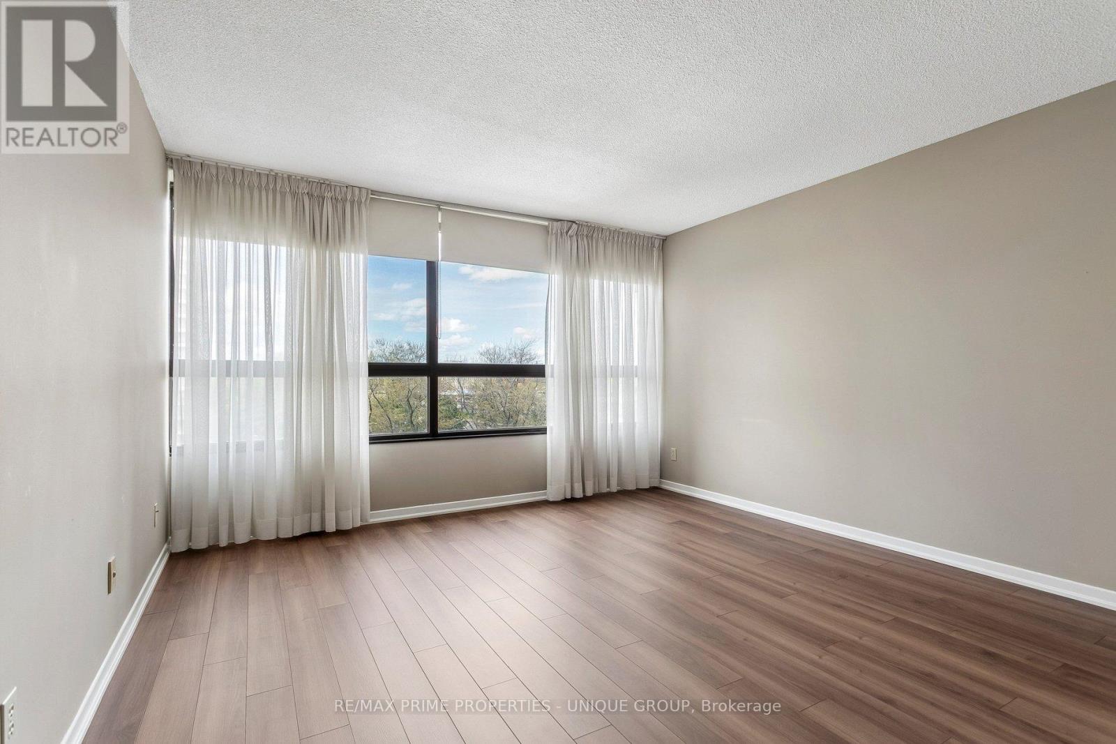 #710 1300 BLOOR STREET - 14