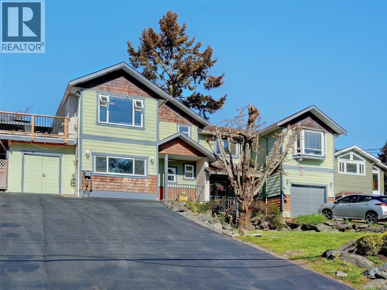 2562 Wentwich Rd - 2